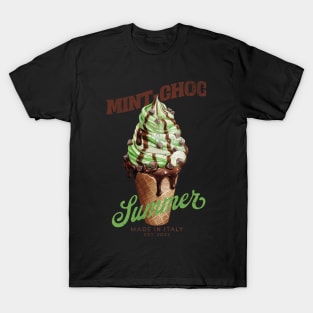 Mint chocolate chips ice cream cone - italian summer T-Shirt